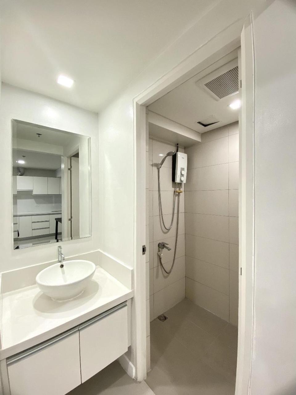 Aparthotel Sapphire Seaview Park Manila Exterior foto